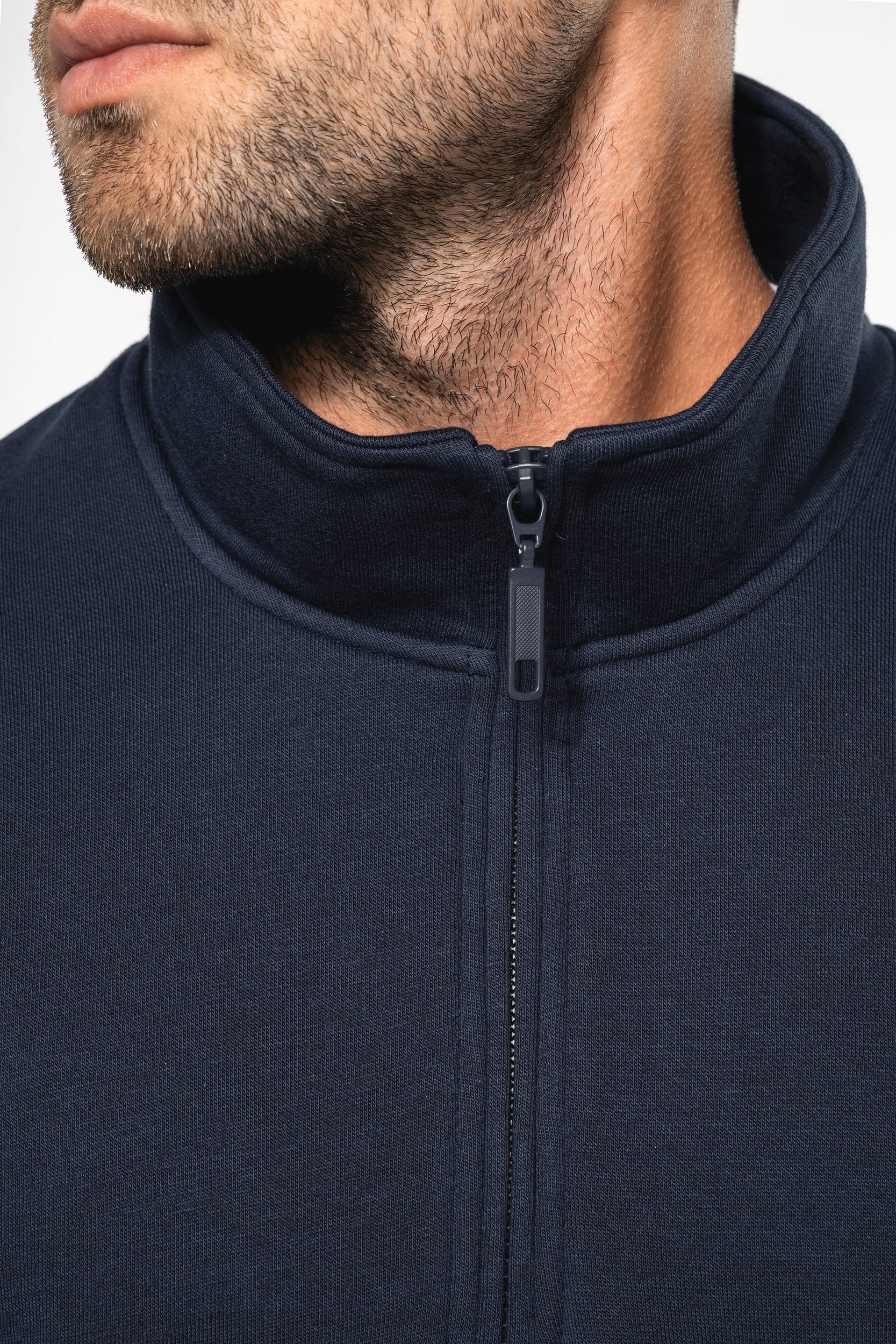 K487 | Sweat-shirt col zippé homme